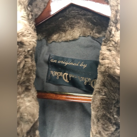 Vintage Original by Dicker and Dicker of Beverly Hills Fur Coat, Raindeer? - Picture 7 of 10